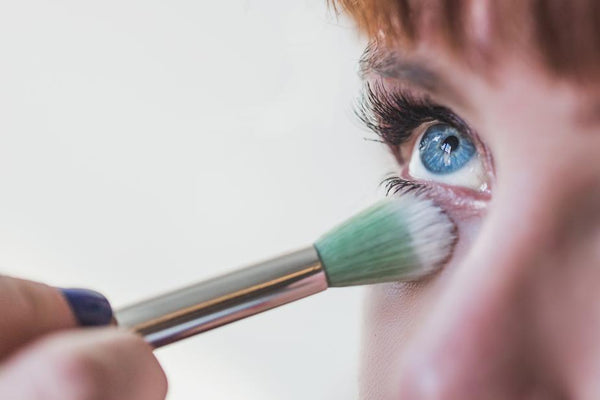 Oog irritatie door cosmetica. Kan dat opeens?