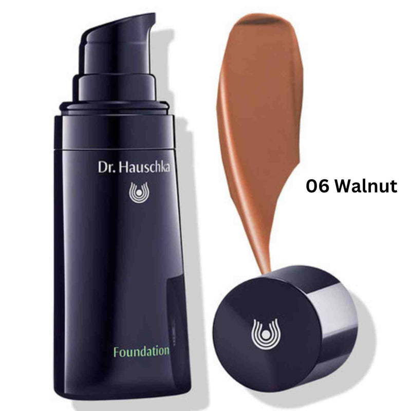dr Hauschka Make Up | Vloeibare Foundation 06 Walnut | INDISHA