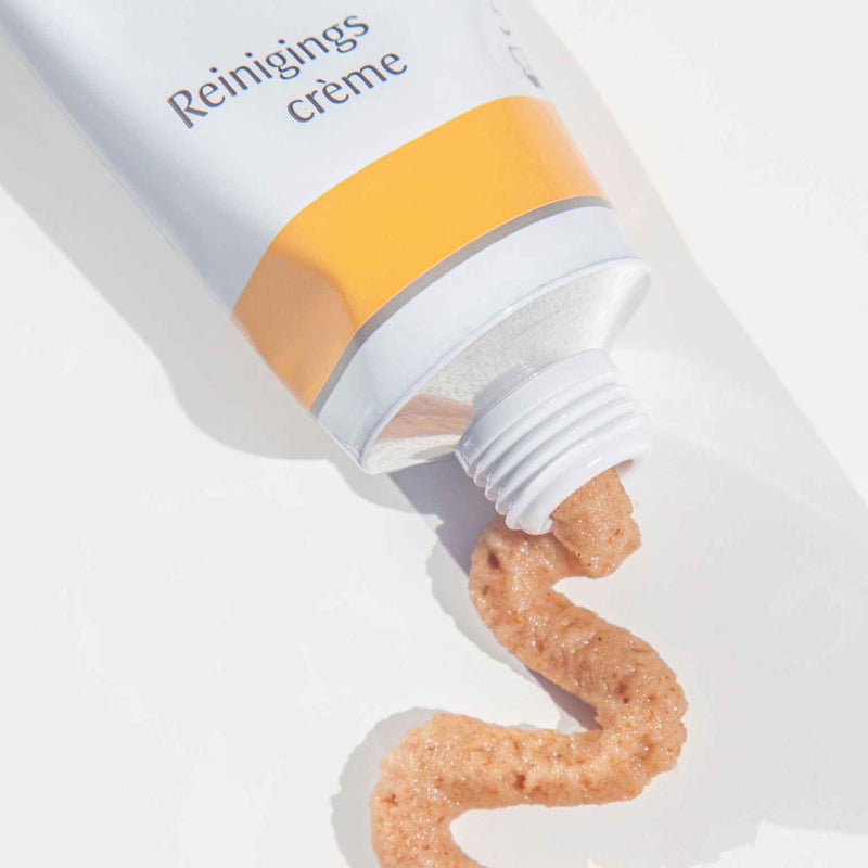 dr Hauschka Reinigingscreme Textuur | INDISHA