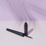 Vloeibare Eyeliner | INIKA Organic | 100% natuurlijk | Sfeerbeeld | INDISHA