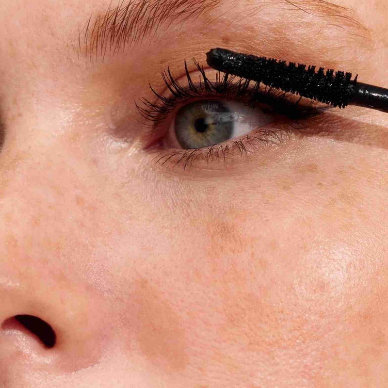 INIKA Long Lash mascara aangebracht | INDISHA